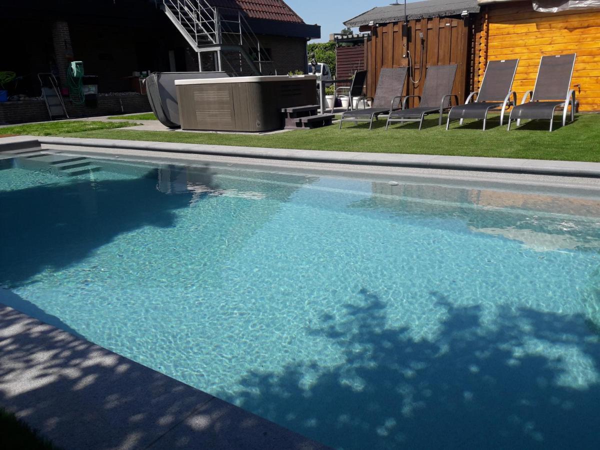 Appartement All In & Zwembad Leopoldsburg Exterior photo